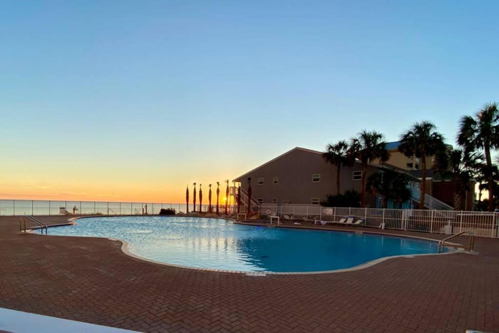 Happy Ours 2200 Sq Ft Corner Beachfront Sleeps 12 ปานามาซิตี้บีช ภายนอก รูปภาพ