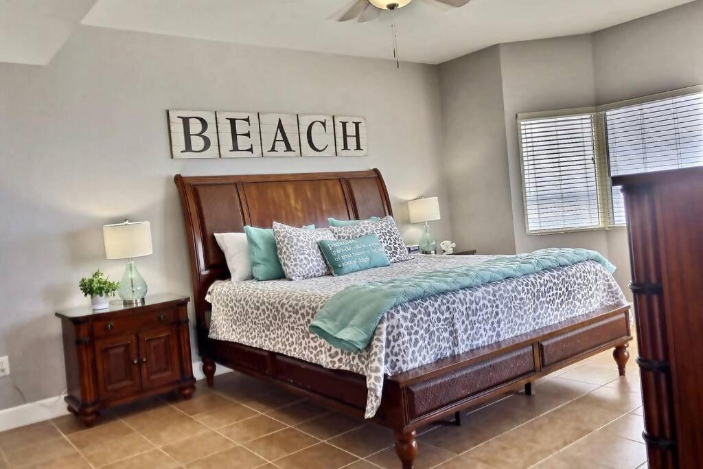 Happy Ours 2200 Sq Ft Corner Beachfront Sleeps 12 ปานามาซิตี้บีช ภายนอก รูปภาพ